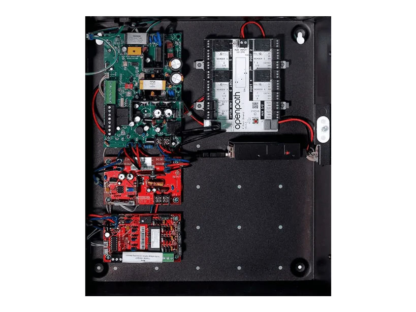 12-24v-4-door-core-series-smart-hub